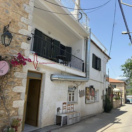 Stoupa Beachside Retro Apartment מראה חיצוני תמונה